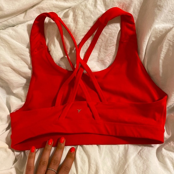 Red sports bra - Picture 2 of 2